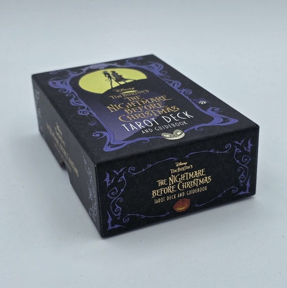 Disney Tim Burton's The Nightmare Before Christmas Tarot Deck and Guidebook - Picture 4 of 8